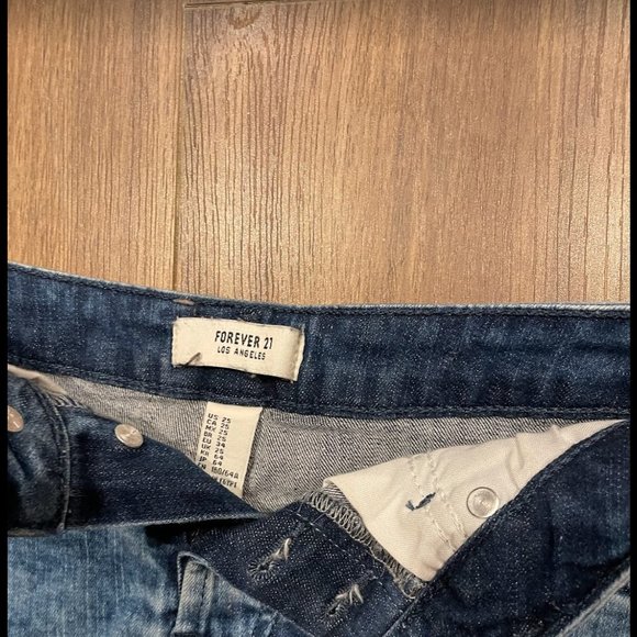 brand new, jean shorts, blue, forever 21, size s - Picture 4 of 4